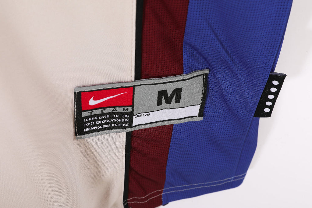 FC Barcelona 2002-2003 Away Kit