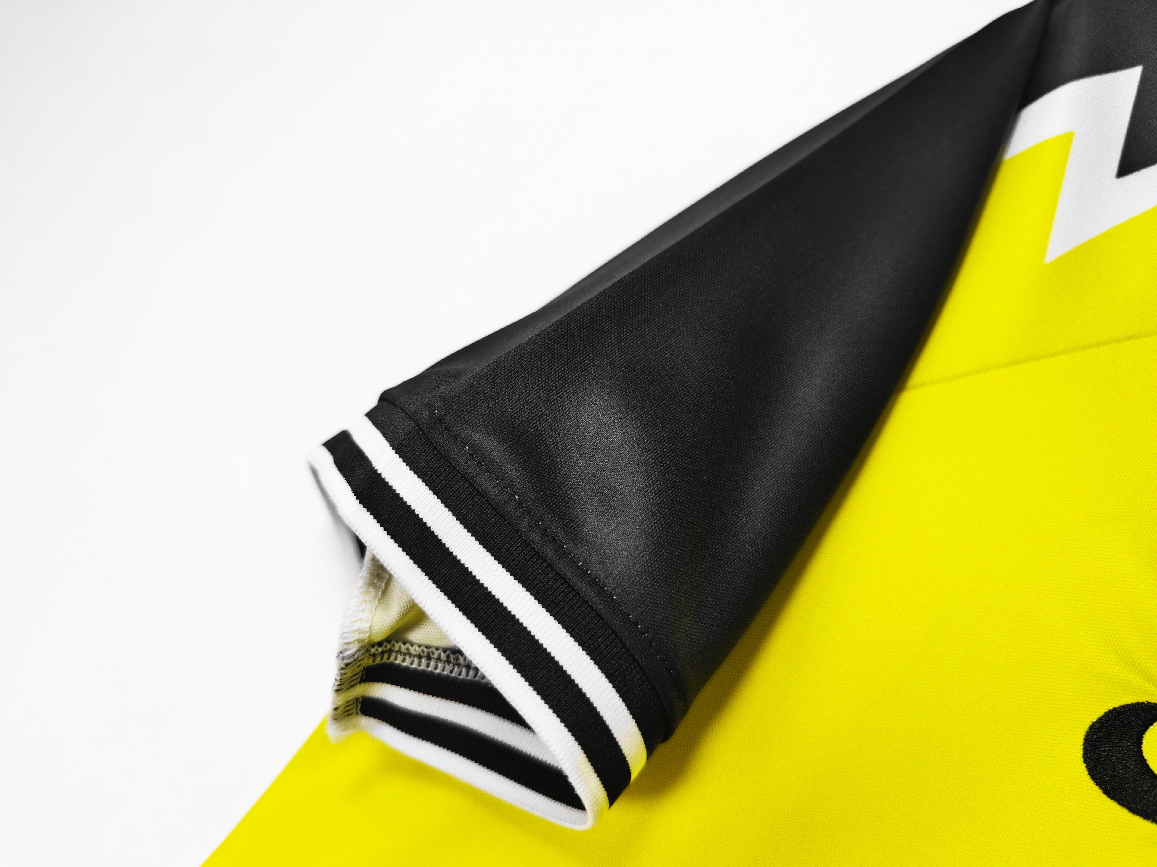 Borussia Dortmund 1994-1995 Home Kit