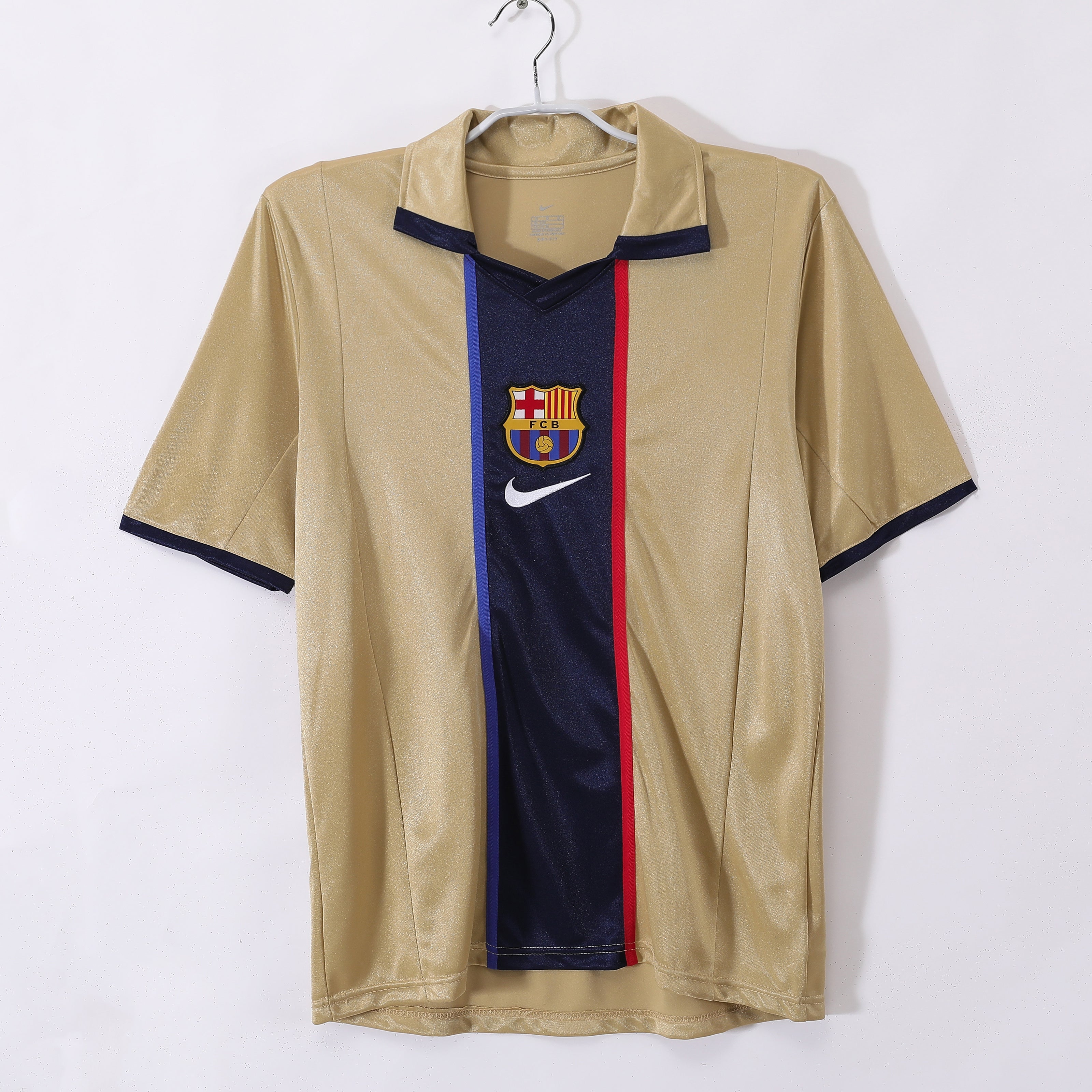 FC Barcelona 2001-2002 Away Kit