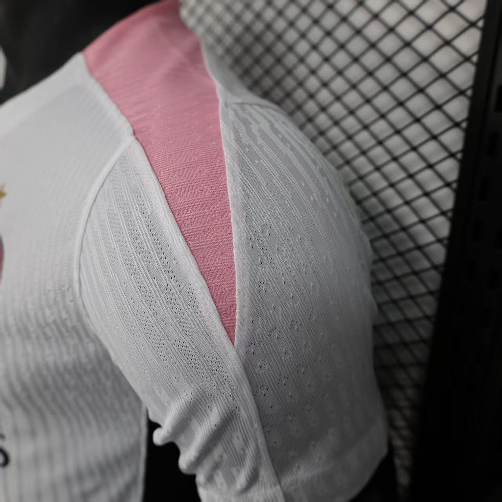 PSG "Parisian White & Pink" Special Kit