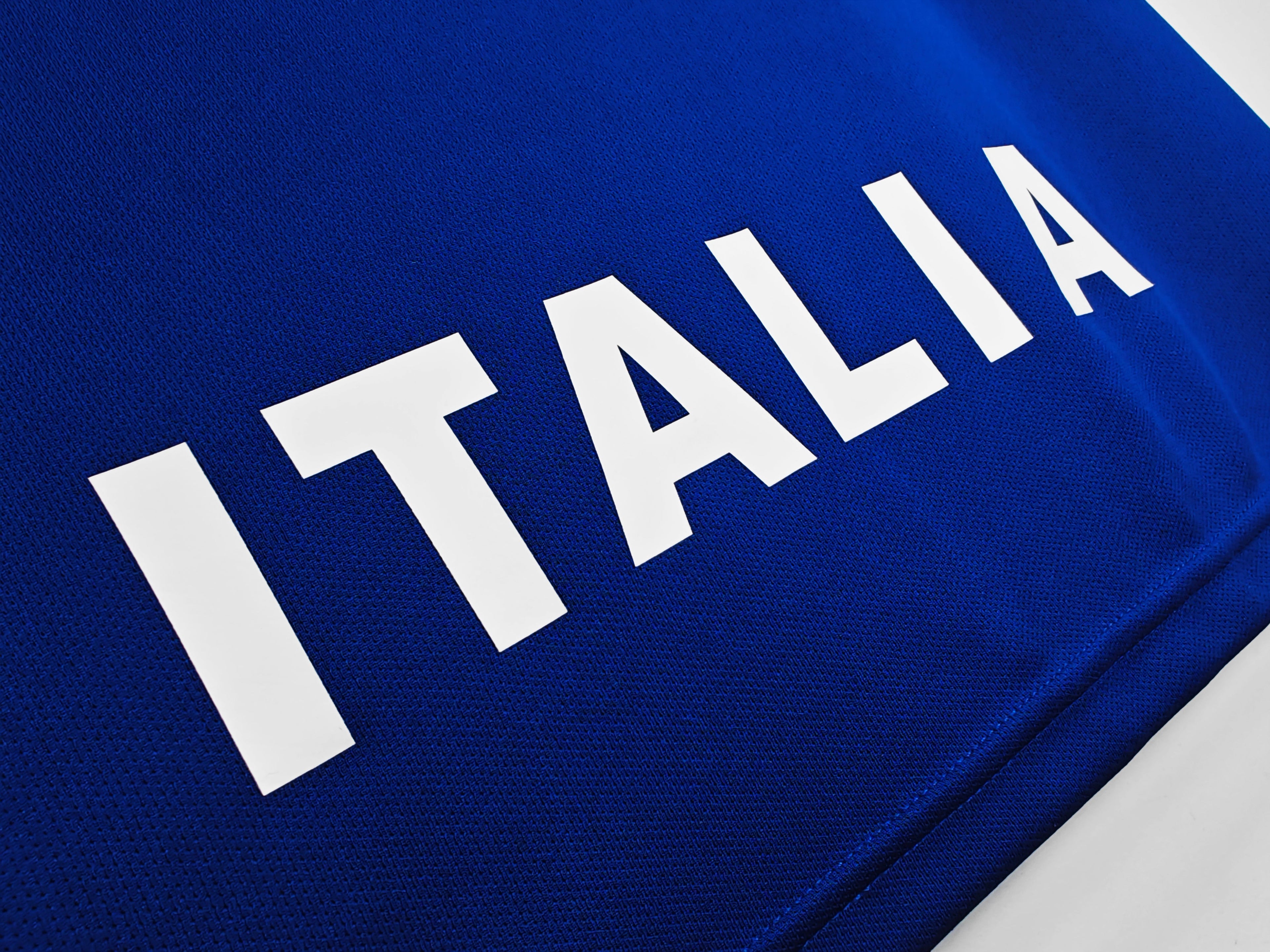 Italy 1998-1999 Home Kit