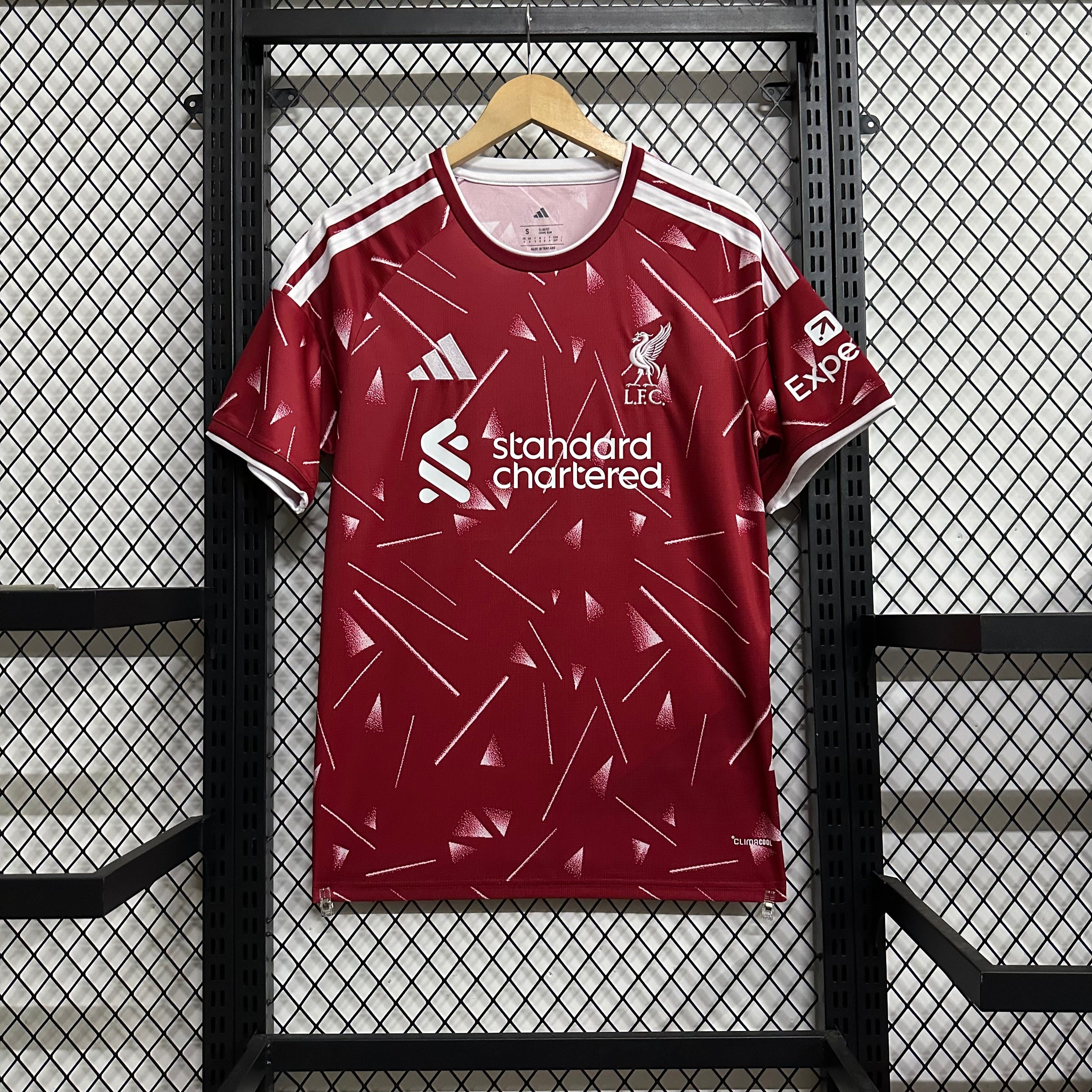 Liverpool 2026-2027 Home Kit