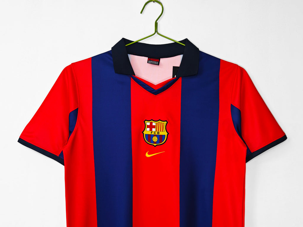 FC Barcelona 1999-2000 Home Kit