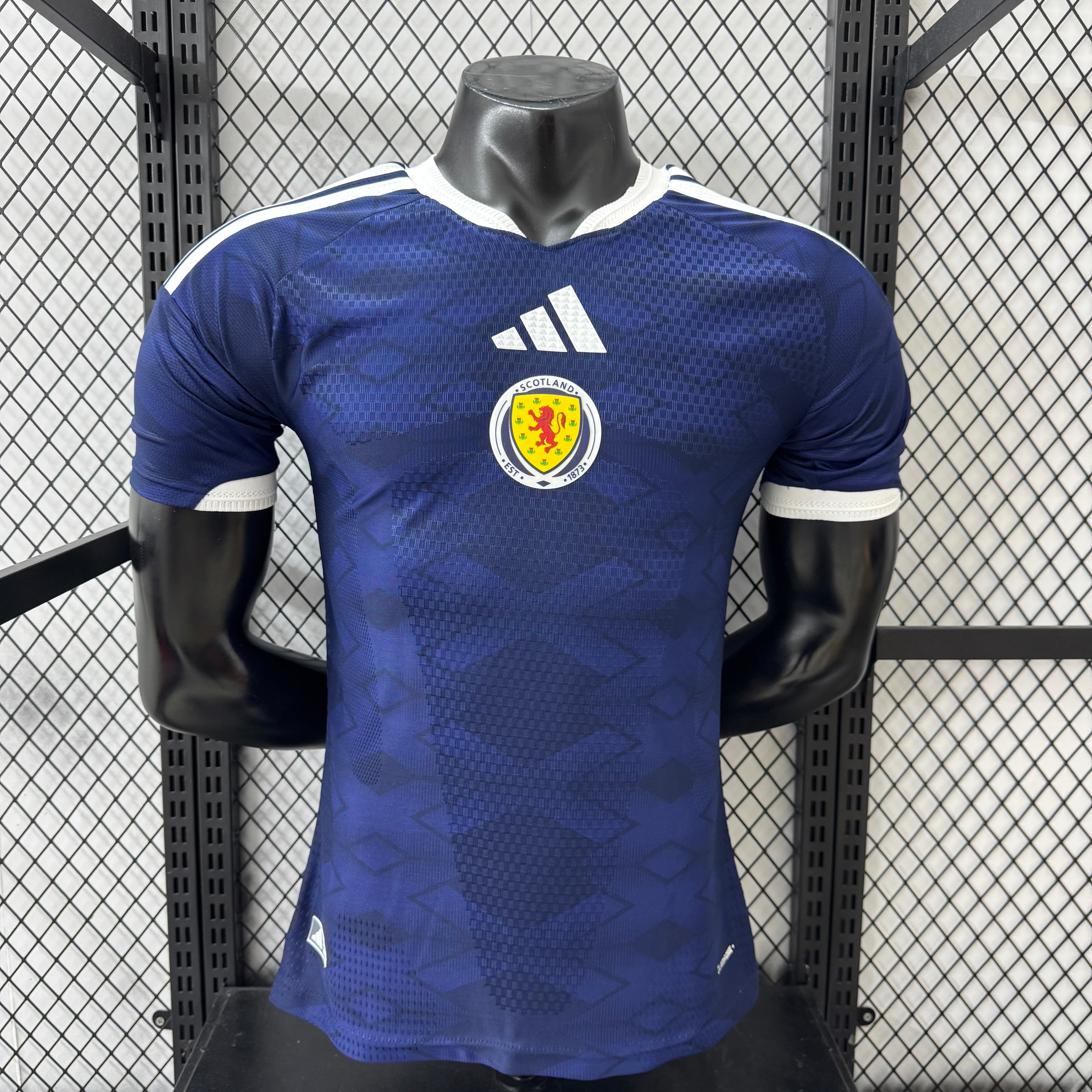 Scotland "Loch Obsidian" Special Kit