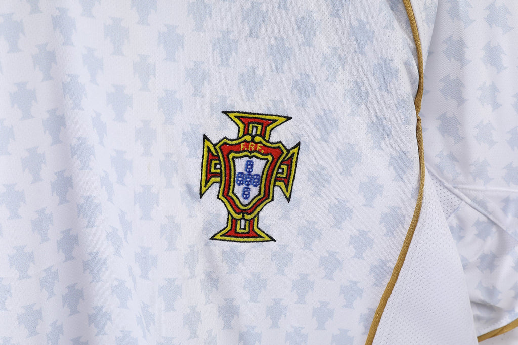 Portugal 2004–2006 Away Kit